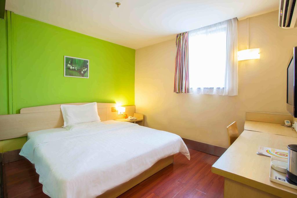 7Days Inn Yueyang East Maoling Pedestrain Street Exterior foto