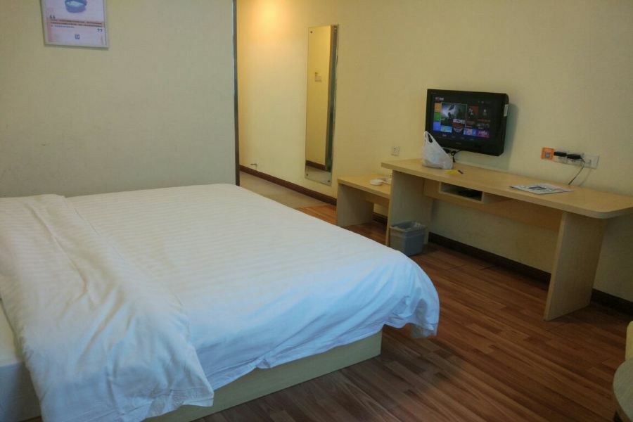 7Days Inn Yueyang East Maoling Pedestrain Street Exterior foto